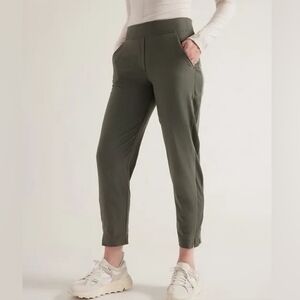 Athleta Brooklyn Ankle Pant